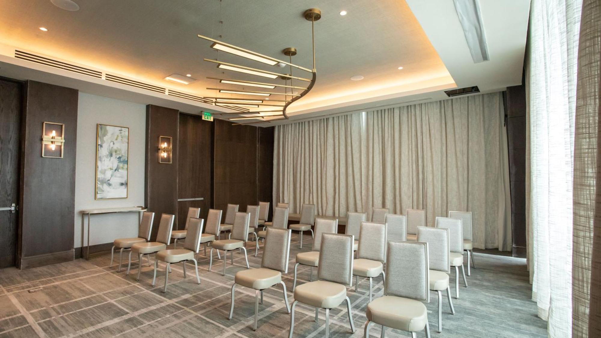 Courtyard By Marriott Santo Domingo Piantini Hotel Luaran gambar