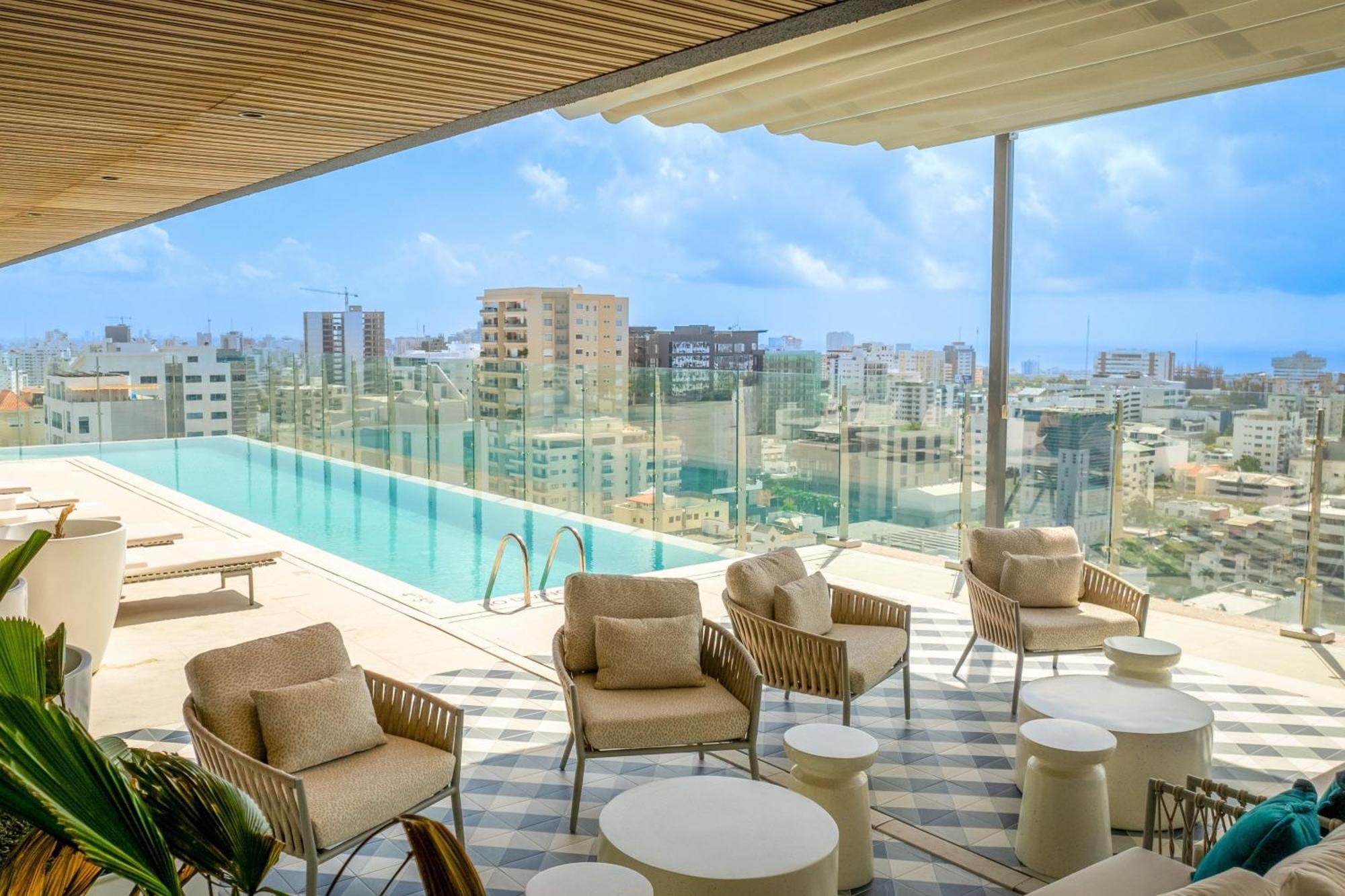Courtyard By Marriott Santo Domingo Piantini Hotel Luaran gambar