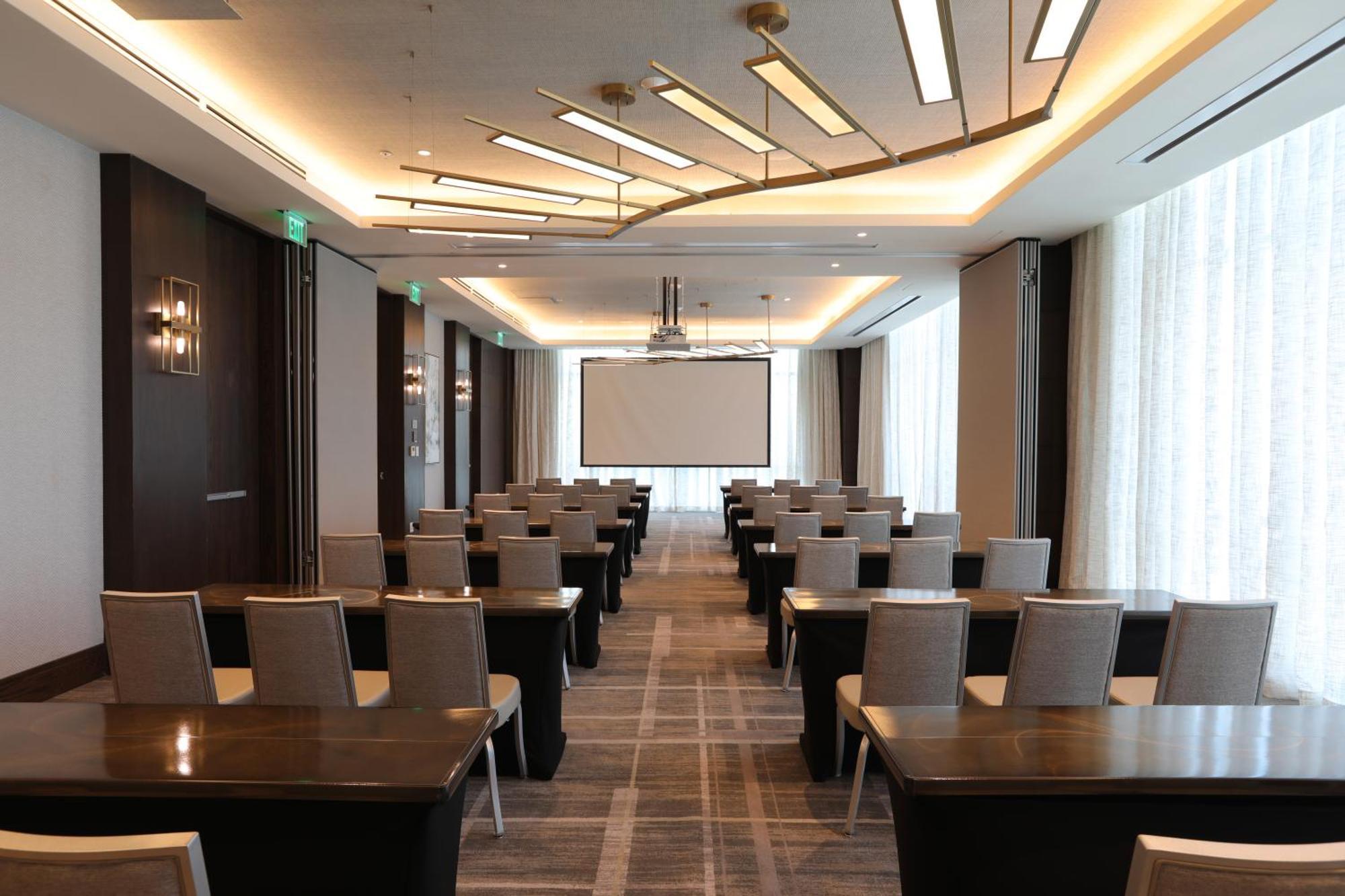 Courtyard By Marriott Santo Domingo Piantini Hotel Luaran gambar