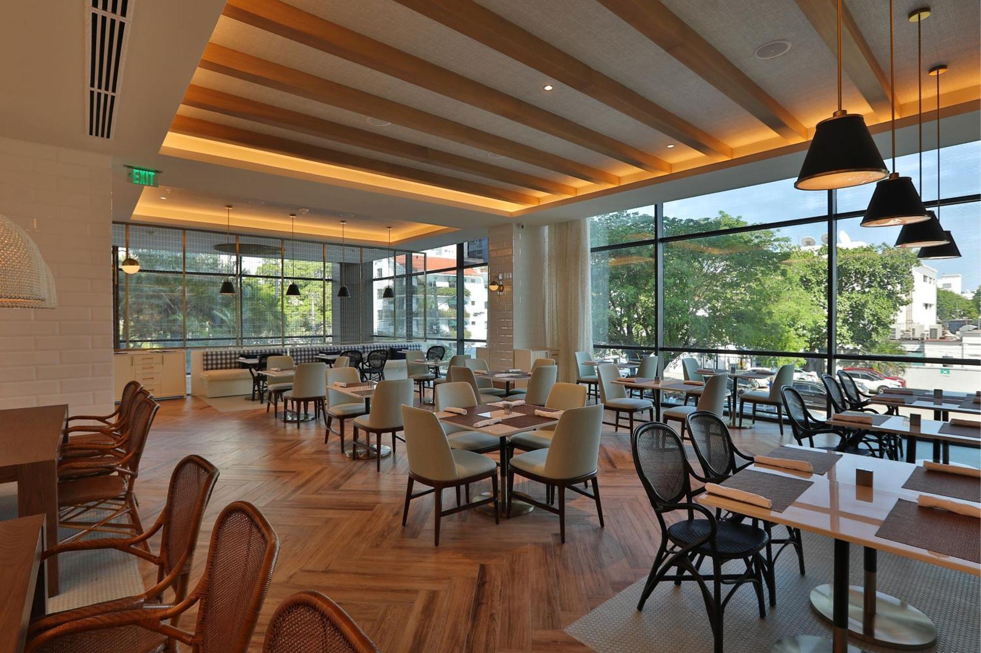 Courtyard By Marriott Santo Domingo Piantini Hotel Luaran gambar