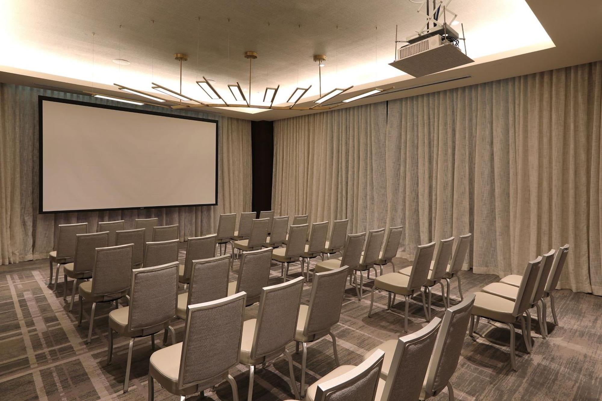 Courtyard By Marriott Santo Domingo Piantini Hotel Luaran gambar